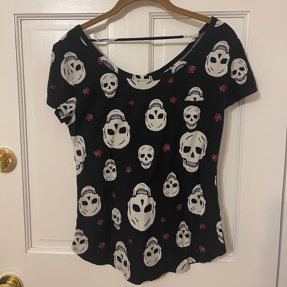Skulls Roses Print Shirt Large Women